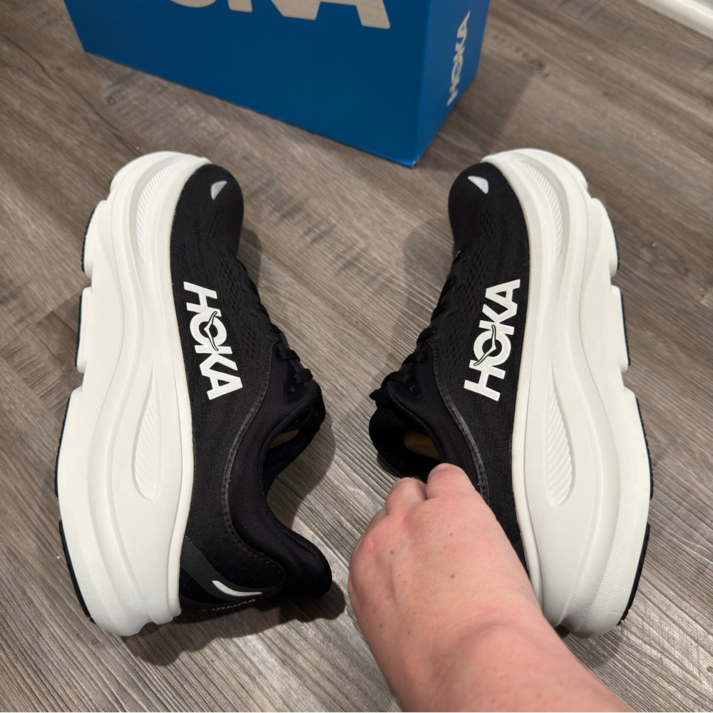 Hoka One One Bondi 9 Black White Running Sneakers - Picture 10 of 14